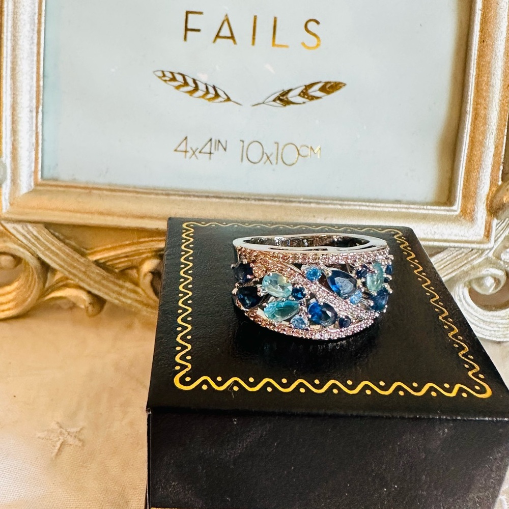 Blue cz stone silver ring size 7